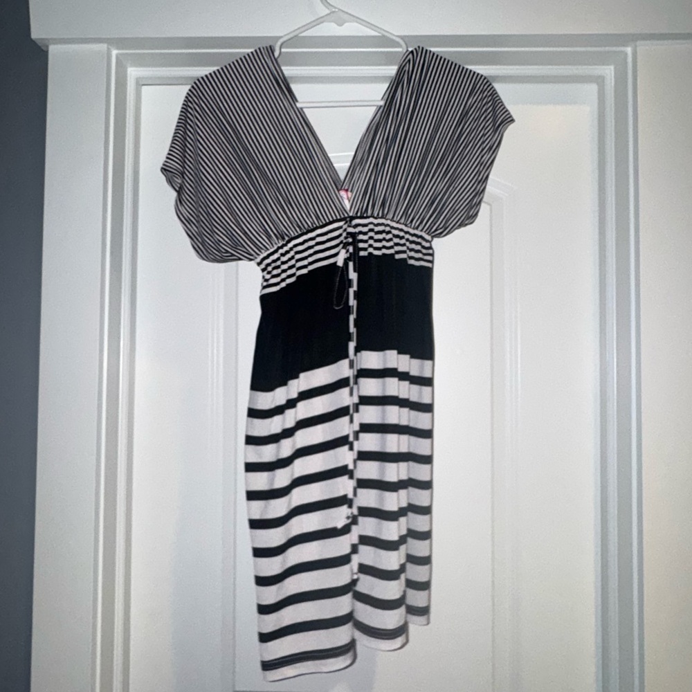 Chic Striped Dress in Black and White- coverup